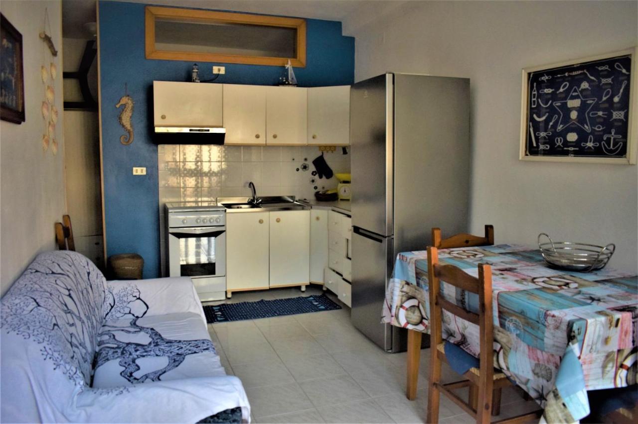 Un Po Di Relax A Pochi Passi Dal Mare! Apartman Àrbatax Kültér fotó