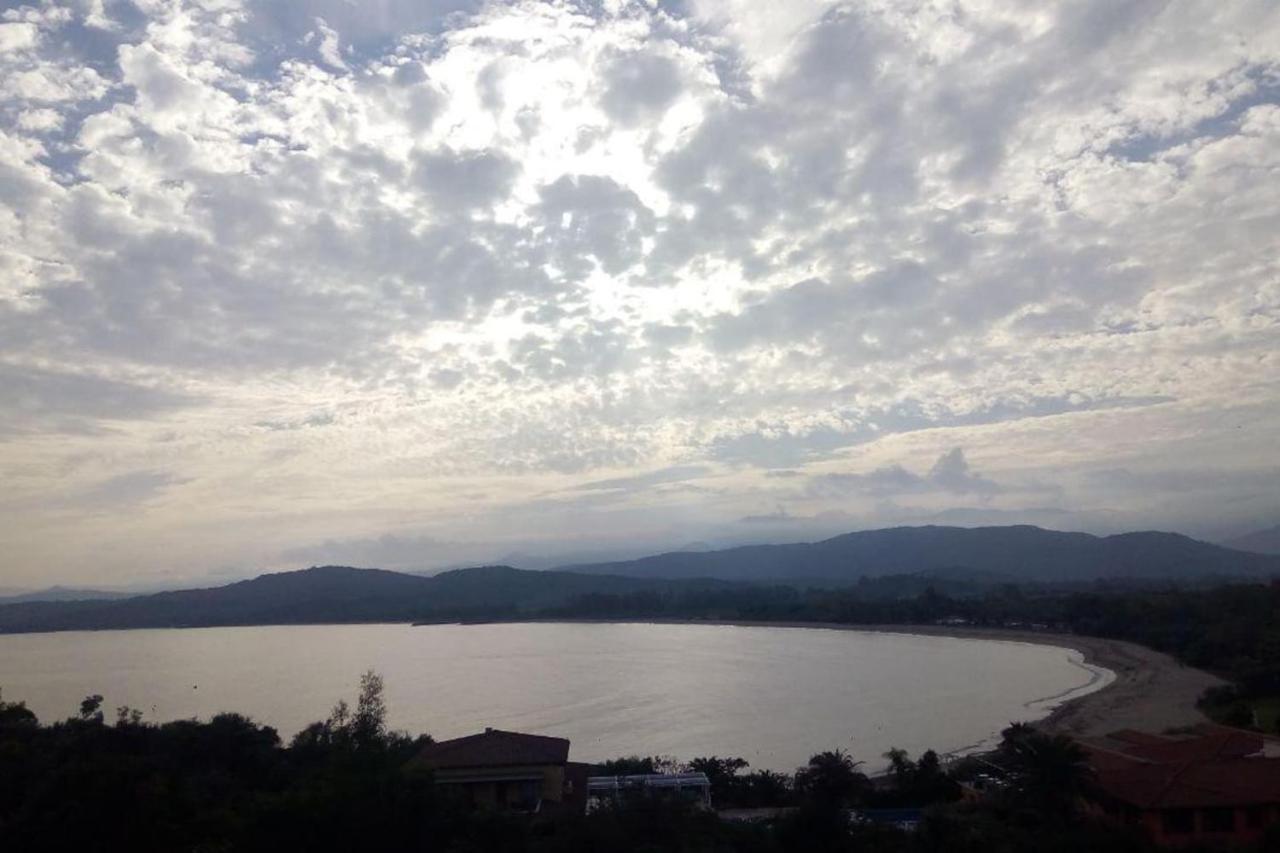 Un Po Di Relax A Pochi Passi Dal Mare! Apartman Àrbatax Kültér fotó